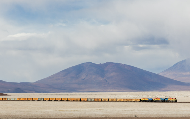 Chile: Nuevo cable submarino enlazará Sudamérica y Australia por primera vez